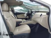 ✅ 2024 Nissan Murano SL • VIN: 5N1AZ2CSXRC116395 • Lot: 43392059. Wystawiony na IAAI z przebiegiem 11 816 mil. Bezpłatny archiwum sprzedaży aukcyjnych z USA i szczegółowy raport historii pojazdu na DreamBid. Zdjęcie 5.