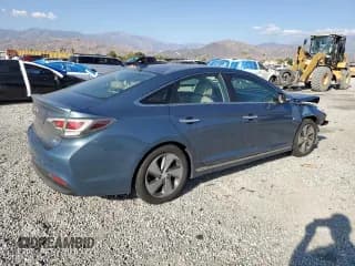 ✅ 2016 Hyundai Sonata Limited • VIN: KMHE34L12GA019318 • Лот: 81854755. Опубликован ранее на Copart с пробегом 62 281 миль. Бесплатный доступ к архиву аукционных продаж из США и подробный отчёт об истории автомобиля на DreamBid. Изображение 3.