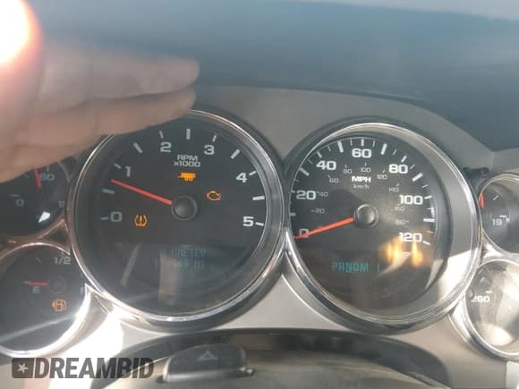 ✅ 2009 Chevrolet Silverado 2500HD • VIN: 1GCHK49609E157054 • Лот: 74556264. Опубликован ранее на Copart с пробегом 114 949 миль. Бесплатный доступ к архиву аукционных продаж из США и подробный отчёт об истории автомобиля на DreamBid. Изображение 9.