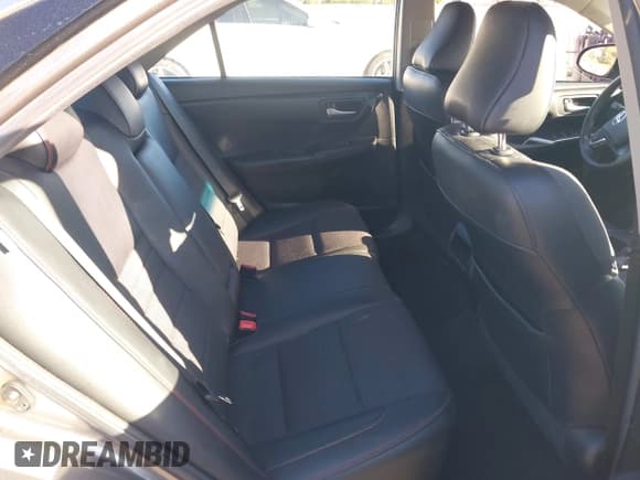 ✅ 2017 Toyota Camry XLE • VIN: 4T1BF1FK5HU434971 • Lot: 43472265. Listed on IAAI with 121,996 mi. Free auction sales archive from the USA and detailed vehicle history report at DreamBid. Image 8.