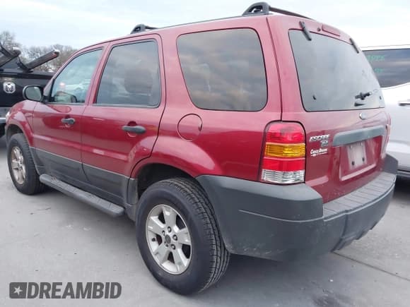 ✅ 2006 Ford Escape XLT • VIN: 1FMYU031X6KA39473 • Lot: 43744448. Wystawiony na IAAI z przebiegiem 108 461 mil. Bezpłatny archiwum sprzedaży aukcyjnych z USA i szczegółowy raport historii pojazdu na DreamBid. Zdjęcie 3.