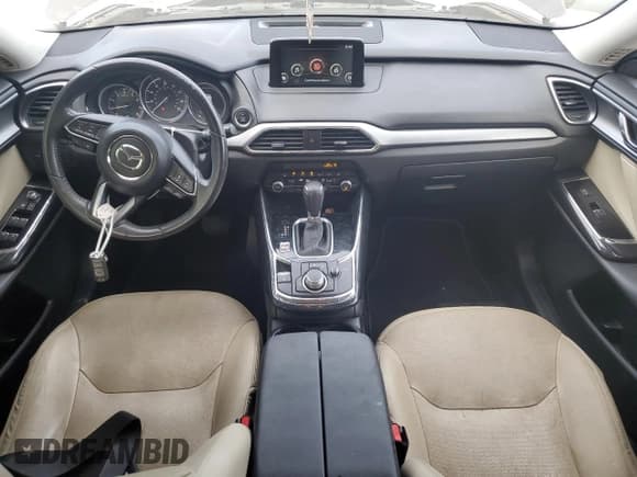 ✅ 2019 Mazda CX-9 Touring • VIN: JM3TCACYXK0308878 • Lot: 81946995. Listed on Copart with 107,307 mi. Free auction sales archive from the USA and detailed vehicle history report at DreamBid. Image 8.