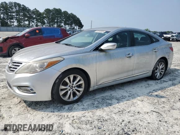 ✅ 2013 Hyundai Azera • VIN: KMHFG4JG9DA252768 • Лот: 59143035. Опубликован ранее на Copart с пробегом 118 260 миль. Бесплатный доступ к архиву аукционных продаж из США и подробный отчёт об истории автомобиля на DreamBid. Изображение 1.