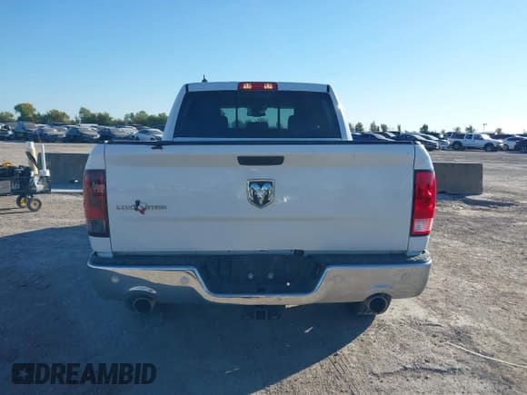 ✅ 2019 Ram 1500 Lone Star • VIN: 1C6RR6LT1KS512712 • Lot: 43366378. Wystawiony na IAAI z przebiegiem 159 765 mil. Bezpłatny archiwum sprzedaży aukcyjnych z USA i szczegółowy raport historii pojazdu na DreamBid. Zdjęcie 16.