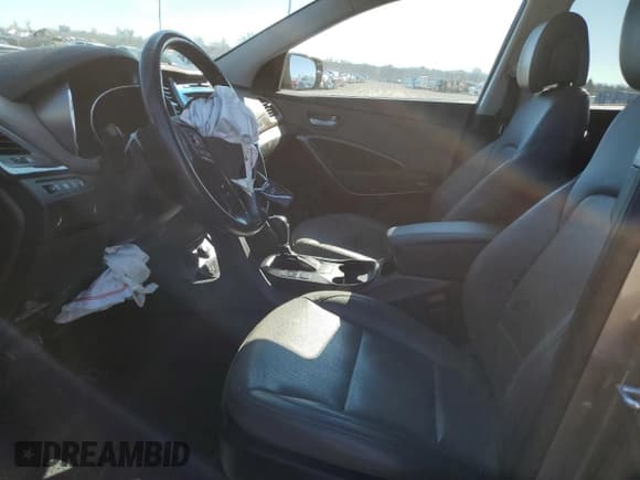 ✅ 2017 Hyundai Santa Fe 2.4L • VIN: 5NMZUDLB9HH050262 • Лот: 41228764. Опубликован ранее на Copart с пробегом 89 741 миль. Бесплатный доступ к архиву аукционных продаж из США и подробный отчёт об истории автомобиля на DreamBid. Изображение 7.