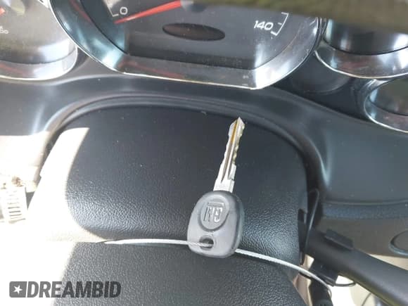 ✅ 2006 Pontiac G6 1SV • VIN: 1G2ZF55B564282865 • Лот: 42559756. Опубликован ранее на IAAI с пробегом 190 088 миль. Бесплатный доступ к архиву аукционных продаж из США и подробный отчёт об истории автомобиля на DreamBid. Изображение 11.