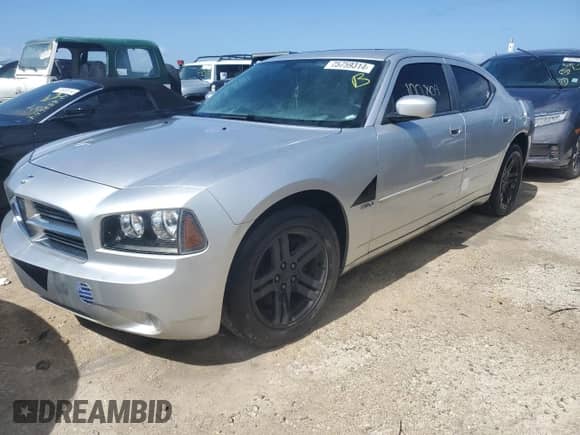 2006 Dodge Charger R/T с VIN 2B3KA53HX6H430239, выставлен на аукционе Copart как лот 75759314 с пробегом 100 804 миль миль и На запчасти • Non repairable. История ставок и продаж доступна на DreamBid. Изображение 1.
