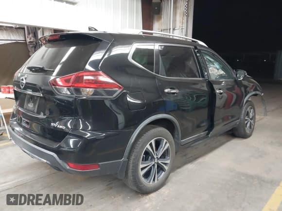 ✅ 2018 Nissan Rogue S • VIN: KNMAT2MV4JP572758 • Лот: 43476121. Опубликован ранее на IAAI с пробегом 108 657 миль. Бесплатный доступ к архиву аукционных продаж из США и подробный отчёт об истории автомобиля на DreamBid. Изображение 4.