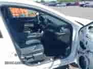 2022 Toyota Camry SE z VIN 4T1G11AK5NU075077, wystawiony jako IAAI lot #42359500 z przebiegiem 35 938 mil mil oraz . Historia ofert i sprzedaży dostępna na DreamBid. Obrazek 5.