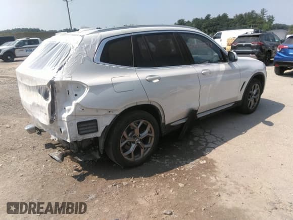 ✅ 2023 BMW X3 xDrive30i • VIN: WBX57DP09PN209025 • Лот: 42472739. Опубликован ранее на IAAI с пробегом 29 304 миль. Бесплатный доступ к архиву аукционных продаж из США и подробный отчёт об истории автомобиля на DreamBid. Изображение 4.