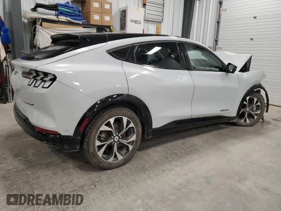 ✅ 2021 Ford Mustang Mach-E Premium • VIN: 3FMTK3SUXMMA33935 • Lot: 58172975. Listed on Copart with 149,159 mi. Free auction sales archive from the USA and detailed vehicle history report at DreamBid. Image 3.