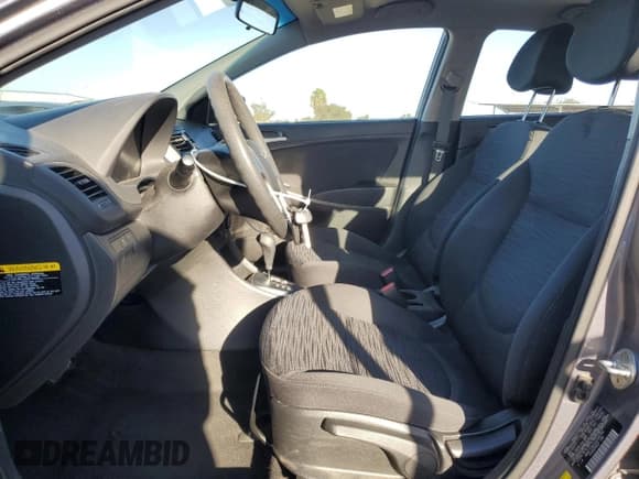 ✅ 2017 Hyundai Accent SE • VIN: KMHCT5AE2HU346756 • Лот: 79117884. Опубликован ранее на Copart с пробегом 77 347 миль. Бесплатный доступ к архиву аукционных продаж из США и подробный отчёт об истории автомобиля на DreamBid. Изображение 7.