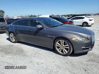 ✅ 2016 Jaguar XJ Portfolio • VIN: SAJWA2G7XG8V97161 • Lot: 86480725. Wystawiony na Copart z przebiegiem 76 892 mil. Bezpłatny archiwum sprzedaży aukcyjnych z USA i szczegółowy raport historii pojazdu na DreamBid. Zdjęcie 4.