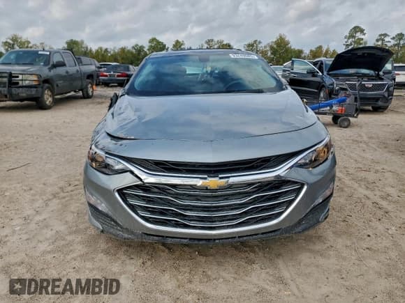 ✅ 2024 Chevrolet Malibu LT • VIN: 1G1ZD5ST8RF165958 • Lot: 93249085. Wystawiony na Copart z przebiegiem 40 880 mil. Bezpłatny archiwum sprzedaży aukcyjnych z USA i szczegółowy raport historii pojazdu na DreamBid. Zdjęcie 5.