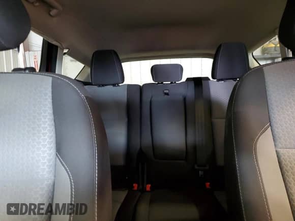 2018 Ford Escape SE z VIN 1FMCU9GD2JUC16551, wystawiony jako Copart lot #85591145 z przebiegiem 40 552 mil mil oraz Szkoda całkowita • Salvage title. Historia ofert i sprzedaży dostępna na DreamBid. Obrazek 10.