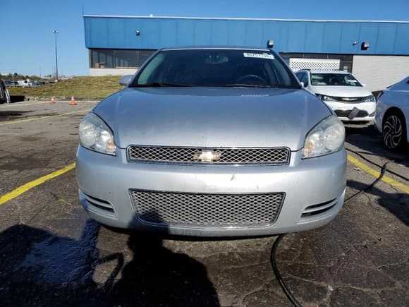 ✅ 2014 Chevrolet Impala LT • VIN: 2G1WB5E39E1126365 • Лот: 85757135. Опубликован ранее на Copart с пробегом 159 162 миль. Бесплатный доступ к архиву аукционных продаж из США и подробный отчёт об истории автомобиля на DreamBid. Изображение 5.