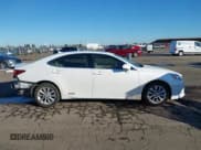 ✅ 2014 Lexus ES 300h • VIN: JTHBW1GG3E2067881 • Lot: 43493454. Listed on IAAI with 98,894 mi. Free auction sales archive from the USA and detailed vehicle history report at DreamBid. Image 14.
