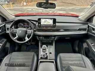 ✅ 2023 Mitsubishi Outlander SE • VIN: JA4T5UA91PZ062512 • Lot: 94726045. Listed on Copart with 54,329 mi. Free auction sales archive from the USA and detailed vehicle history report at DreamBid. Image 6.