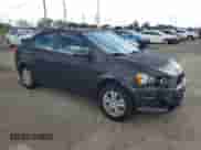 ✅ 2015 Chevrolet Sonic LT • VIN: 1G1JC5SH9F4114245 • Лот: 76266984. Размещён на Copart с пробегом 43 960 миль миль. Получите бесплатный доступ к архиву аукционных продаж из США и посмотрите подробный отчёт об истории автомобиля на DreamBid. Изображение 4.