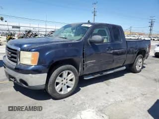 ✅ 2008 GMC Sierra 1500 SLE1 • VIN: 2GTEC19J681234822 • Лот: 63041745. Опубликован ранее на Copart с пробегом 182 106 миль. Бесплатный доступ к архиву аукционных продаж из США и подробный отчёт об истории автомобиля на DreamBid. Изображение 1.