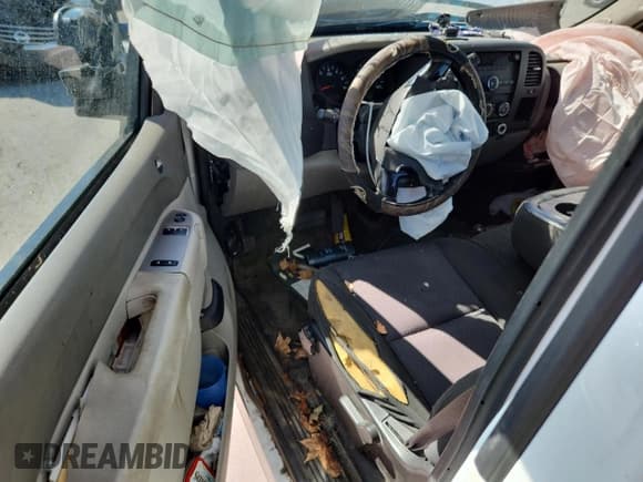 ✅ 2012 GMC Sierra 1500 Work Truck • VIN: 1GTN1TEX8CZ216267 • Лот: 81366955. Опубликован ранее на Copart с пробегом 191 289 миль. Бесплатный доступ к архиву аукционных продаж из США и подробный отчёт об истории автомобиля на DreamBid. Изображение 8.