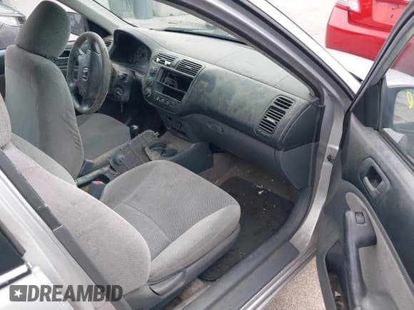 ✅ 2001 Honda Civic LX • VIN: 1HGES15531L024269 • Lot: 42716036. Listed on IAAI with 291,842 mi. Free auction sales archive from the USA and detailed vehicle history report at DreamBid. Image 5.