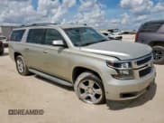 ✅ 2015 Chevrolet Suburban LT • VIN: 1GNSCJKCXFR297559 • Лот: 82297545. Опубликован ранее на Copart с пробегом 141 276 миль. Бесплатный доступ к архиву аукционных продаж из США и подробный отчёт об истории автомобиля на DreamBid. Изображение 4.
