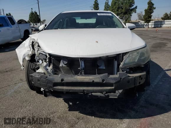2014 Toyota Camry L with VIN 4T1BF1FK8EU383008, listed as a Copart auction lot 80763955 with 88,096 mi miles and Salvage title. Bid and sale history available at DreamBid. Image 5.