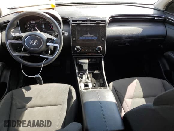 ✅ 2022 Hyundai Tucson Preferred • VIN: KM8JBCAE4NU033475 • Lot: 72278164. Wystawiony na Copart z przebiegiem 41 078 mil. Bezpłatny archiwum sprzedaży aukcyjnych z USA i szczegółowy raport historii pojazdu na DreamBid. Zdjęcie 8.