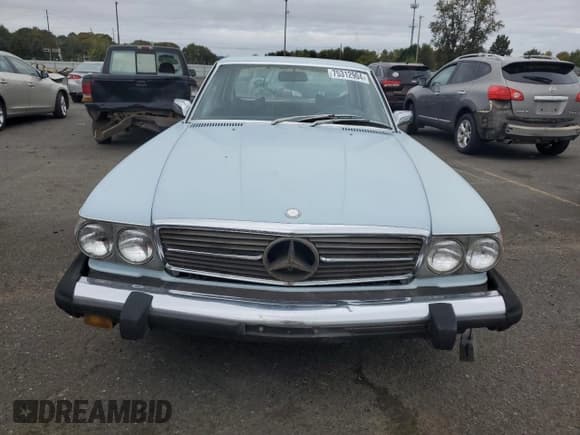 ✅ 1976 Mercedes-Benz SLC • VIN: 10702412011288 • Lot: 75312904. Listed on Copart with 143,351 mi. Free auction sales archive from the USA and detailed vehicle history report at DreamBid. Image 5.
