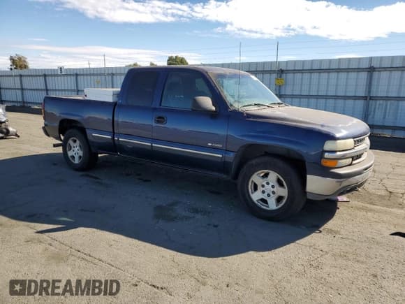 ✅ 2001 Chevrolet Silverado 1500 LS • VIN: 1GCEK19T21E284304 • Лот: 74469114. Опубликован ранее на Copart с пробегом 305 241 миль. Бесплатный доступ к архиву аукционных продаж из США и подробный отчёт об истории автомобиля на DreamBid. Изображение 4.