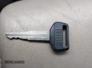 ✅ 1996 Toyota 4Runner Limited • VIN: JT3HN87R7T0042858 • Lot: 40823555. Wystawiony na IAAI z przebiegiem 242 956 mil. Bezpłatny archiwum sprzedaży aukcyjnych z USA i szczegółowy raport historii pojazdu na DreamBid. Zdjęcie 11.