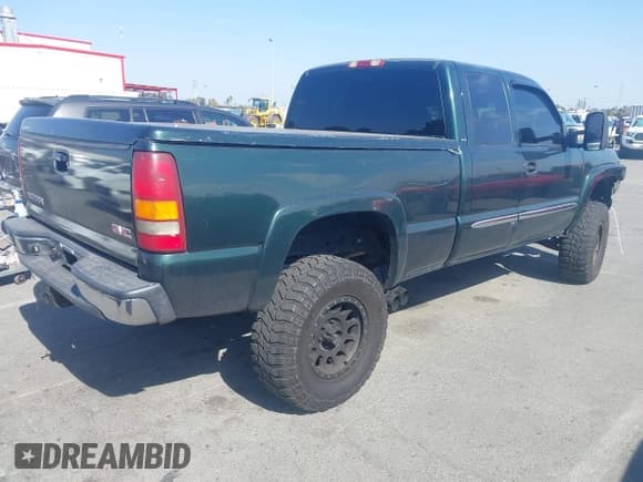 ✅ 2005 GMC Sierra 1500 SLE • VIN: 1GTEK19B55E214552 • Lot: 43475923. Listed on IAAI with 188,902 mi. Free auction sales archive from the USA and detailed vehicle history report at DreamBid. Image 4.