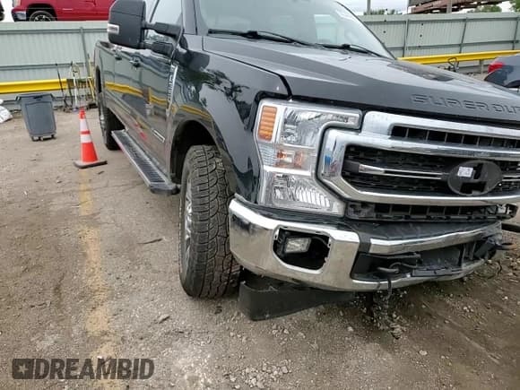 ✅ 2021 Ford F-350 XL • VIN: 1FT8W3BT7MED70199 • Lot: 55344855. Wystawiony na Copart z przebiegiem 175 873 mil. Bezpłatny archiwum sprzedaży aukcyjnych z USA i szczegółowy raport historii pojazdu na DreamBid. Zdjęcie 13.