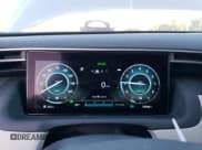 ✅ 2022 Hyundai Tucson SEL Convenience • VIN: KM8JFCA19NU051875 • Lot: 76796364. Wystawiony na Copart z przebiegiem 10 068 mil. Bezpłatny archiwum sprzedaży aukcyjnych z USA i szczegółowy raport historii pojazdu na DreamBid. Zdjęcie 9.