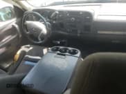 ✅ 2013 GMC Sierra 1500 SLE • VIN: 1GTR1VE09DZ160146 • Lot: 63651925. Wystawiony na Copart z przebiegiem 371 900 mil. Bezpłatny archiwum sprzedaży aukcyjnych z USA i szczegółowy raport historii pojazdu na DreamBid. Zdjęcie 8.