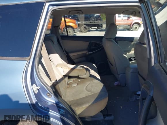 ✅ 2010 Toyota RAV4 • VIN: 2T3BF4DV7AW034163 • Лот: 43647884. Опубликован ранее на IAAI с пробегом 146 397 миль. Бесплатный доступ к архиву аукционных продаж из США и подробный отчёт об истории автомобиля на DreamBid. Изображение 8.