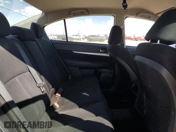 ✅ 2014 Subaru Legacy 2.5i • VIN: 4S3BMAA66E1010135 • Lot: 72186464. Wystawiony na Copart z przebiegiem 142 773 mil. Bezpłatny archiwum sprzedaży aukcyjnych z USA i szczegółowy raport historii pojazdu na DreamBid. Zdjęcie 10.