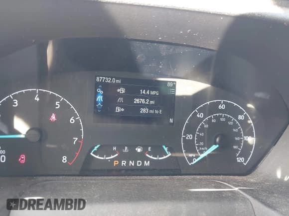 ✅ 2020 Ford Transit Cargo • VIN: 1FTYE1Y89LKA70075 • Lot: 42797915. Wystawiony na IAAI z przebiegiem 87 732 mil. Bezpłatny archiwum sprzedaży aukcyjnych z USA i szczegółowy raport historii pojazdu na DreamBid. Zdjęcie 7.