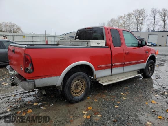 ✅ 1998 Ford F-150 • VIN: 1FTRX18L9WNA25773 • Lot: 92721345. Listed on Copart with 225,001 mi. Free auction sales archive from the USA and detailed vehicle history report at DreamBid. Image 3.