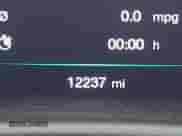 2024 Dodge Hornet R/T Plus z VIN ZACPDFDW5R3A16598, wystawiony jako IAAI lot #42248553 z przebiegiem 12 237 mil mil oraz . Historia ofert i sprzedaży dostępna na DreamBid. Obrazek 15.