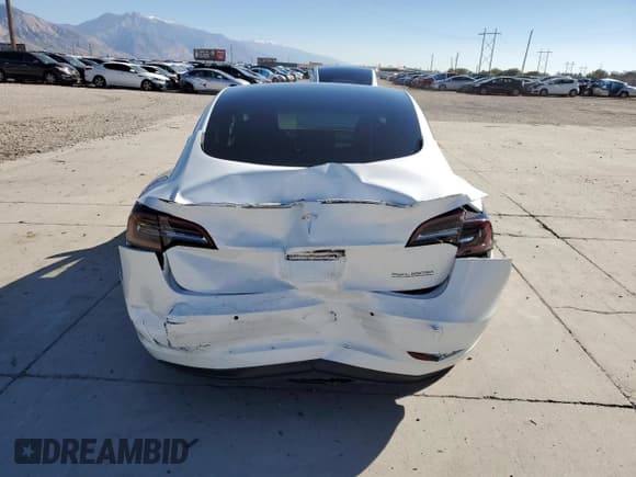 ✅ 2021 Tesla Model 3 Performance • VIN: 5YJ3E1EC7MF001211 • Лот: 84995295. Опубликован ранее на Copart с пробегом 104 922 миль. Бесплатный доступ к архиву аукционных продаж из США и подробный отчёт об истории автомобиля на DreamBid. Изображение 6.