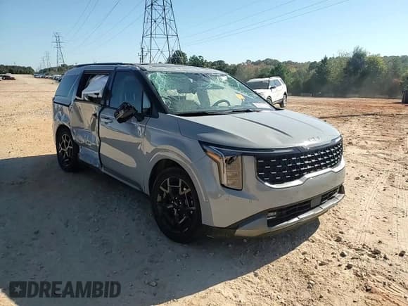 ✅ 2025 Kia Carnival SX Prestige • VIN: KNDNE5KA6S6046068 • Лот: 82351155. Опубликован ранее на Copart с пробегом 31 210 миль. Бесплатный доступ к архиву аукционных продаж из США и подробный отчёт об истории автомобиля на DreamBid. Изображение 14.