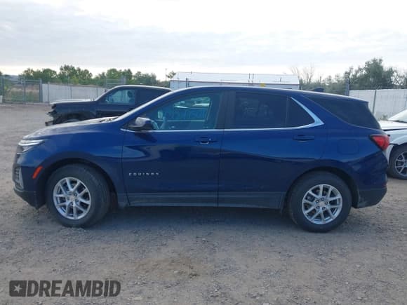 ✅ 2023 Chevrolet Equinox LT • VIN: 3GNAXUEG3PL205040 • Lot: 43047501. Listed on IAAI with 28,249 mi. Free auction sales archive from the USA and detailed vehicle history report at DreamBid. Image 14.