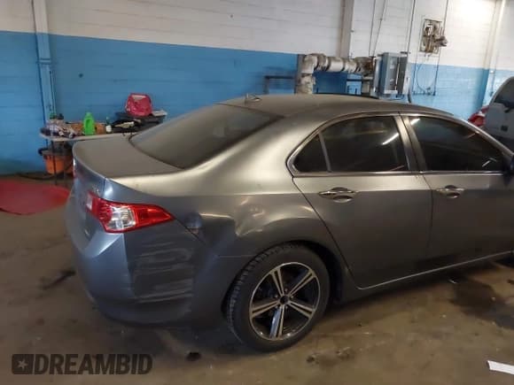 ✅ 2009 Acura TSX • VIN: JH4CU26669C033362 • Lot: 43865532. Wystawiony na IAAI z przebiegiem 179 813 mil. Bezpłatny archiwum sprzedaży aukcyjnych z USA i szczegółowy raport historii pojazdu na DreamBid. Zdjęcie 6.