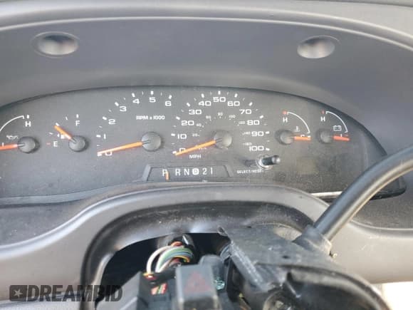 ✅ 2006 Ford Econoline Passenger XL • VIN: 1FBNE31L36HA80877 • Lot: 87943205. Listed on Copart with Not provided. Free auction sales archive from the USA and detailed vehicle history report at DreamBid. Image 9.