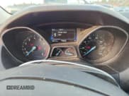 ✅ 2015 Ford Focus SE • VIN: 1FADP3F27FL310635 • Lot: 82332755. Listed on Copart with 199,212 mi. Free auction sales archive from the USA and detailed vehicle history report at DreamBid. Image 9.