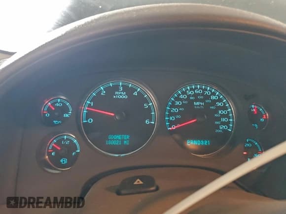 ✅ 2007 GMC Yukon SLE • VIN: 1GKFC13C97R355515 • Lot: 94892835. Listed on Copart with 180,021 mi. Free auction sales archive from the USA and detailed vehicle history report at DreamBid. Image 9.