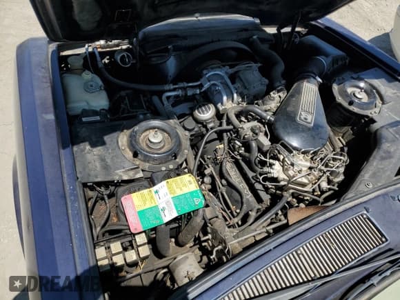 ✅ 1989 Bentley Mulsanne • VIN: SCBZS02B0KCX26607 • Lot: 66169265. Listed on Copart with 227,125 mi. Free auction sales archive from the USA and detailed vehicle history report at DreamBid. Image 11.