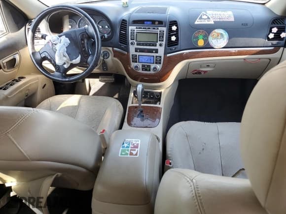 ✅ 2009 Hyundai Santa Fe Limited • VIN: 5NMSH73E39H264585 • Lot: 71201984. Listed on Copart with 124,152 mi. Free auction sales archive from the USA and detailed vehicle history report at DreamBid. Image 8.